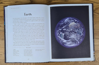 Planetarium junior edition book