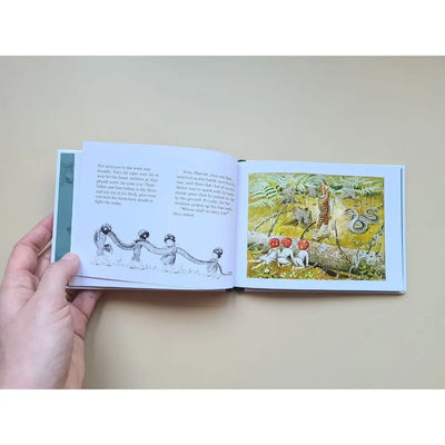 Children of the Forest by Elsa Beskow - Mini Edition