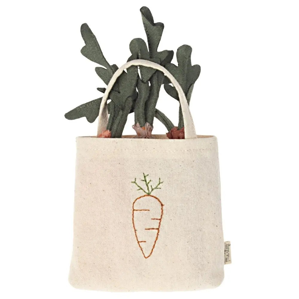 Maileg Carrots in Shopping Bag