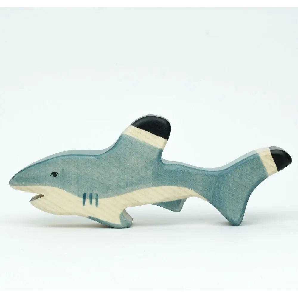 Holztiger shark toy